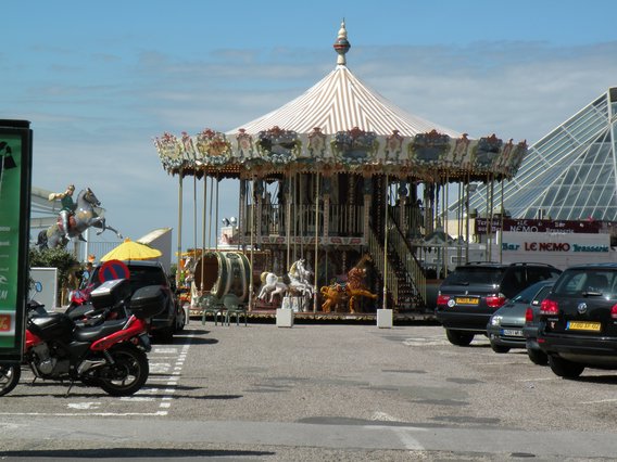  vieux manège pour enfants